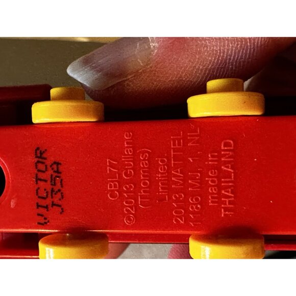 Thomas & Friends Take N Play Along 2013 Victor Train Limited Edition Diecast - Picture 7 of 8